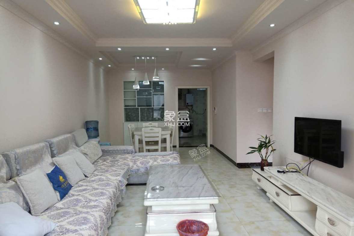 南湖世纪 3室2厅1卫 2600.0元/月 南湖世纪 3室2厅1卫 2600.0元/月室内图