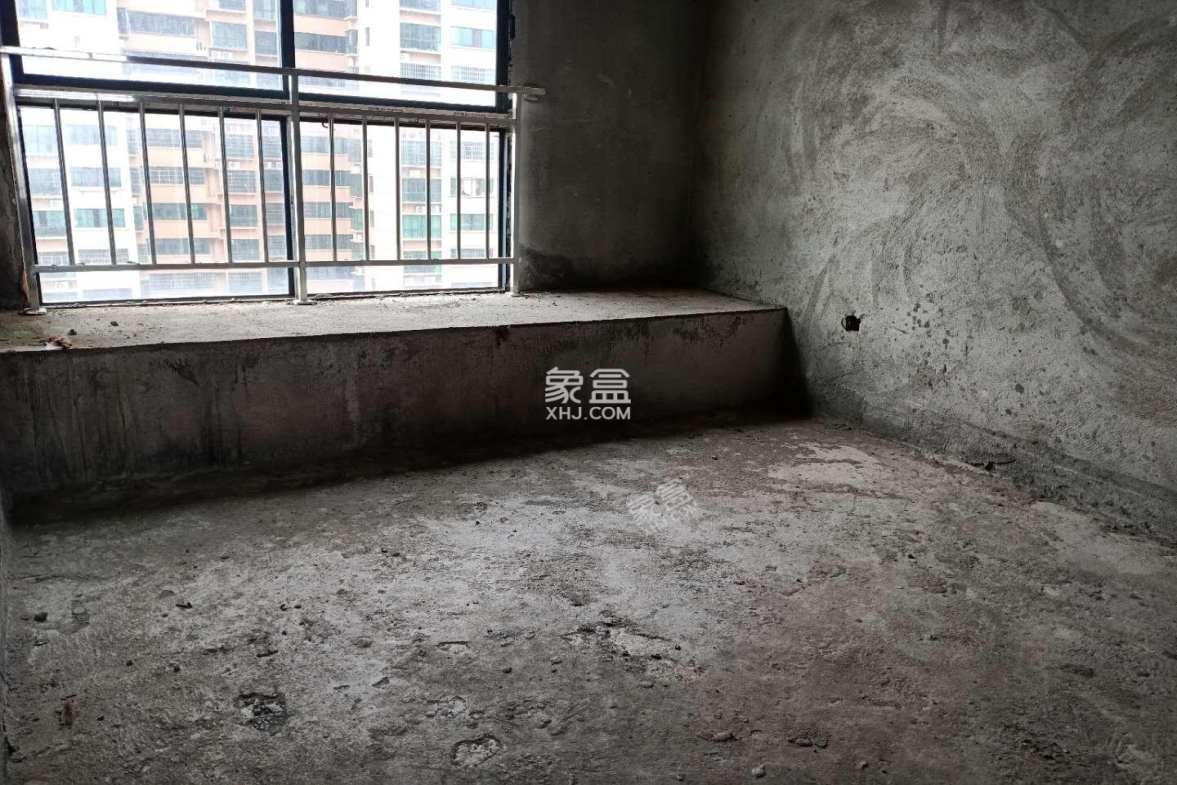 锦绣欣城 2室2厅1卫 46.8万 锦绣欣城 2室2厅1卫 46.8万客厅