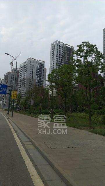 万科白鹭郡 1室1厅1卫 1300.0元/月 万科白鹭郡 1室1厅1卫 1300.0元/月小区图