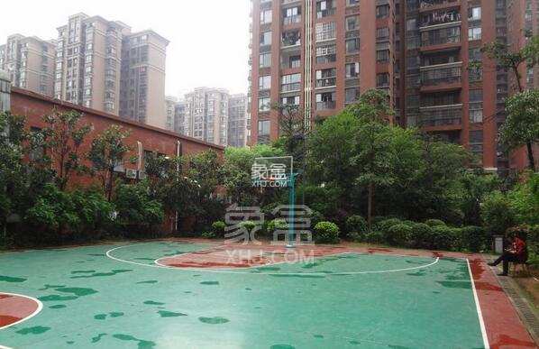 华润凤凰城二期  3室2厅1卫    1800.0元/月 华润凤凰城二期  3室2厅1卫    1800.0元/月小区图