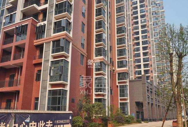 恒生碧水龙庭 3室2厅2卫 1500.0元/月 恒生碧水龙庭 3室2厅2卫 1500.0元/月小区图