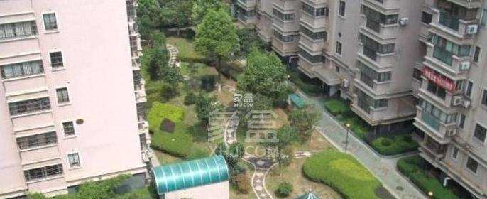 湘银嘉园 4室2厅2卫 4500.0元/月 湘银嘉园 4室2厅2卫 4500.0元/月小区图