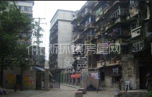 自力社区 自力社区室内图1