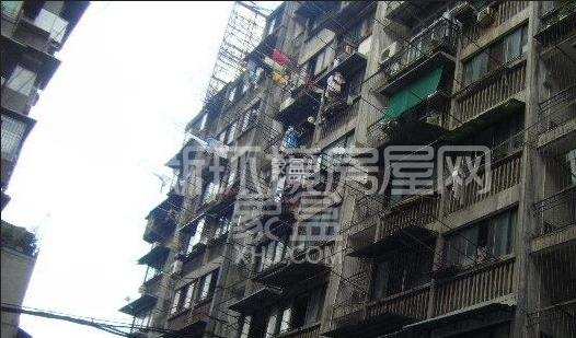 宝丰路女子监狱宿舍 宝丰路女子监狱宿舍室内图1