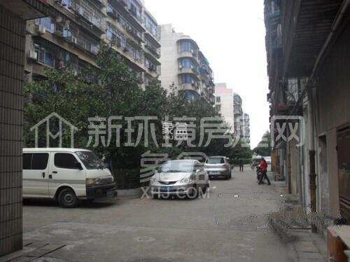 恒大金都(华瑞金都)  1室1厅1卫    1500.0元/月 恒大金都(华瑞金都)  1室1厅1卫    1500.0元/月室内图1