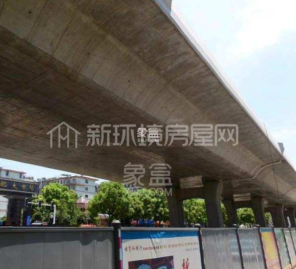 马王堆灯饰布艺城 马王堆灯饰布艺城室内图2