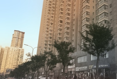 书香河畔首府
