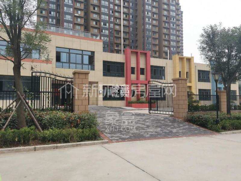 羊头镇安置小区 2室2厅1卫 2400.00元/月 羊头镇安置小区 2室2厅1卫 2400.00元/月小区图