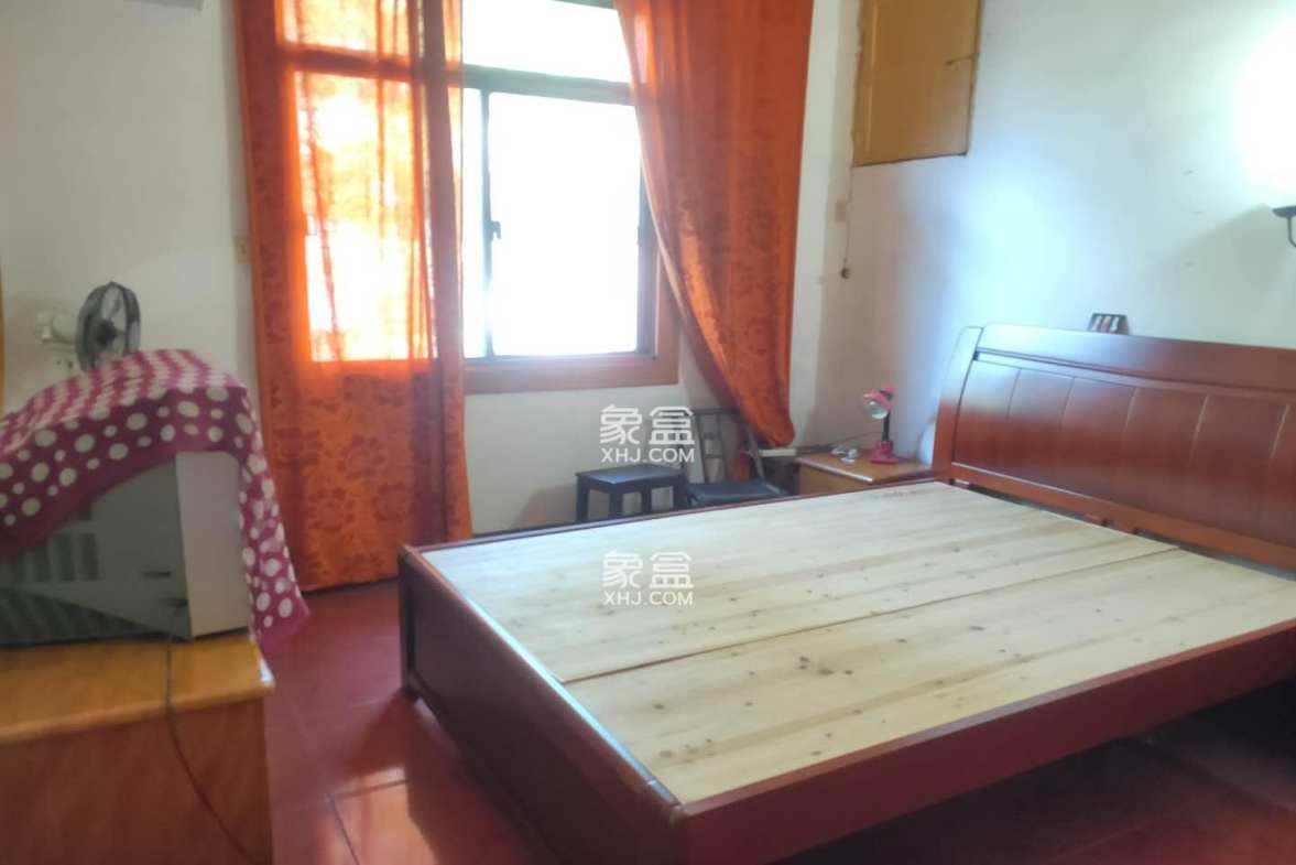 来园村 2室1厅1卫 700.0元/月 来园村 2室1厅1卫 700.0元/月室内图