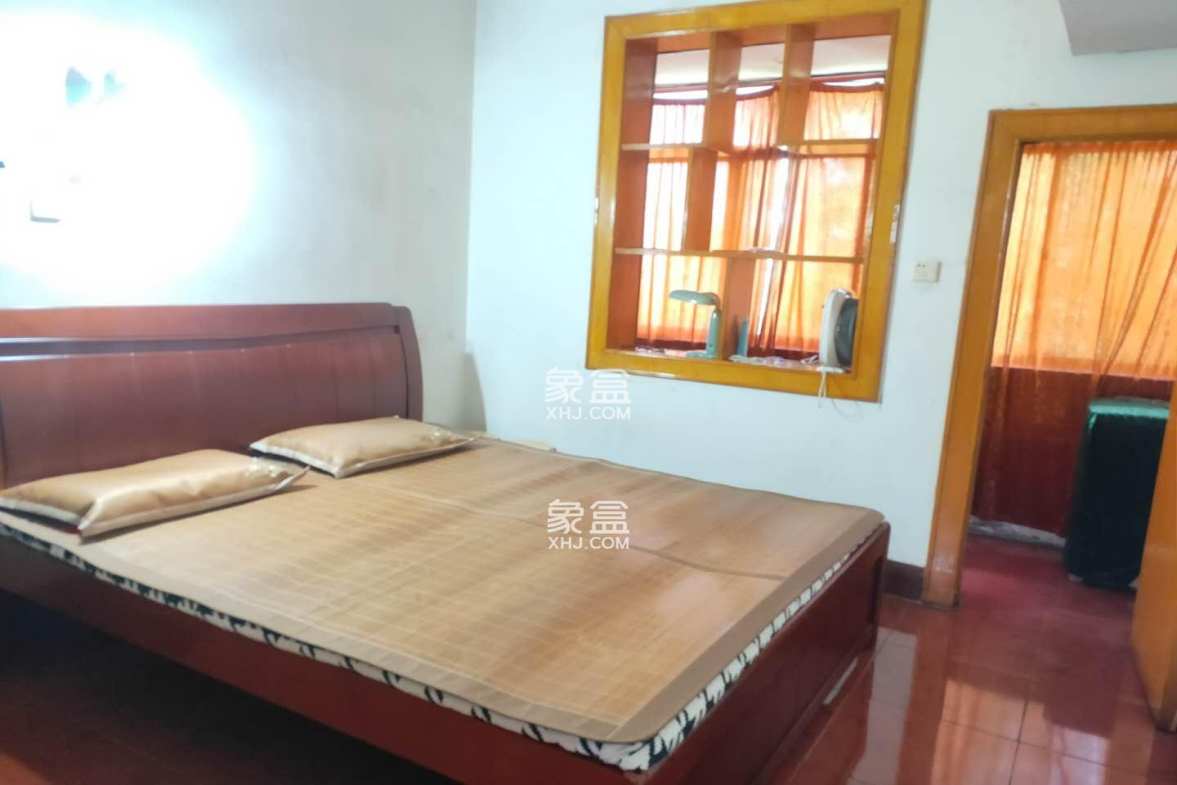 来园村 2室1厅1卫 700.0元/月 来园村 2室1厅1卫 700.0元/月室内图