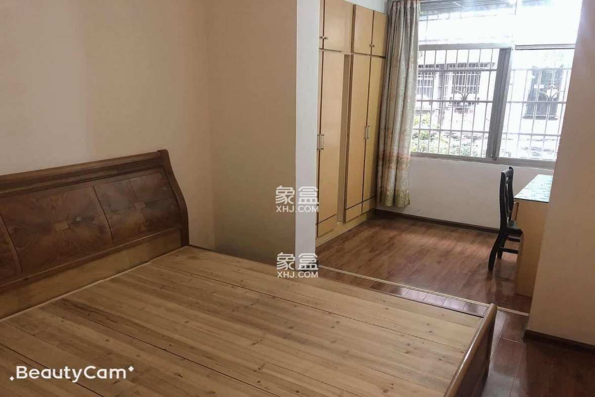 响石四村 2室1厅1卫 1000.0元/月 响石四村 2室1厅1卫 1000.0元/月室内图