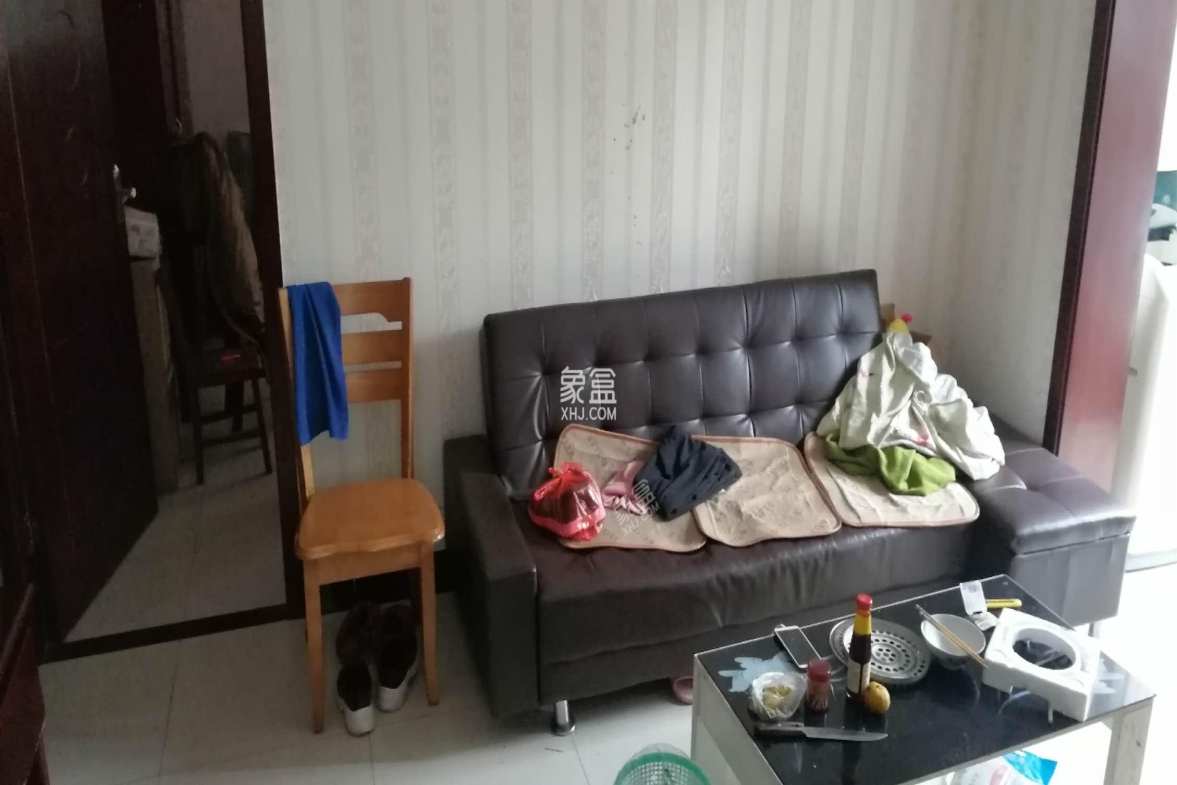 桃花里  1室1厅1卫    35.8万 桃花里  1室1厅1卫    35.8万卫生间