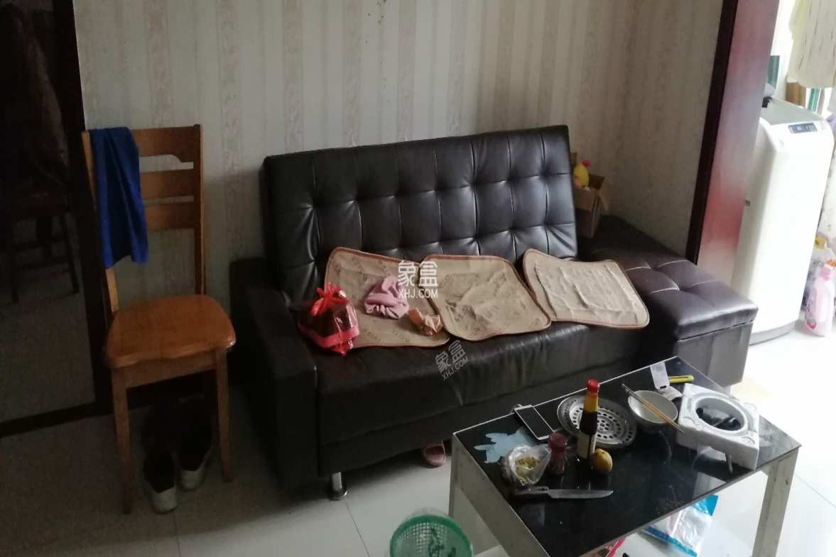 桃花里  1室1厅1卫    35.8万 桃花里  1室1厅1卫    35.8万卫生间