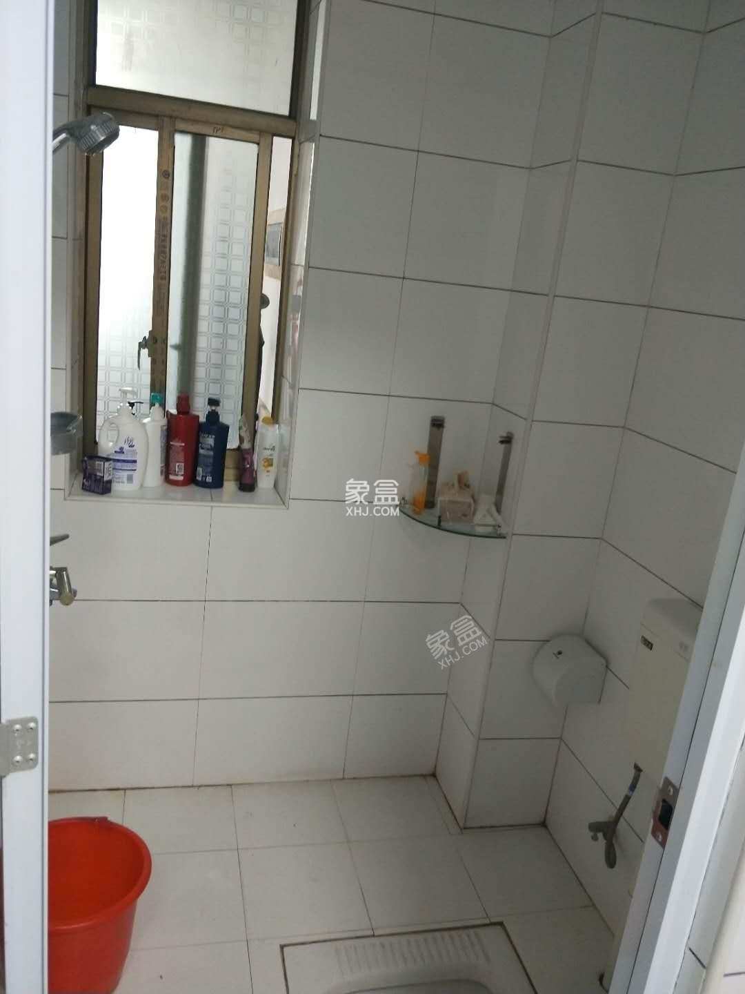 山水家园 2室2厅1卫 2200.0元/月 山水家园 2室2厅1卫 2200.0元/月室内图