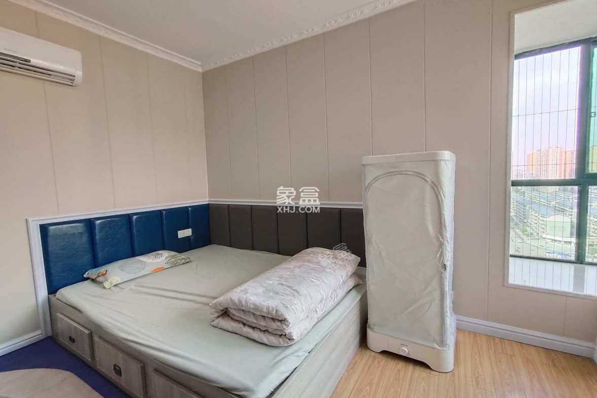 沐林美郡 2室2厅1卫 64.8万 沐林美郡 2室2厅1卫 64.8万客厅