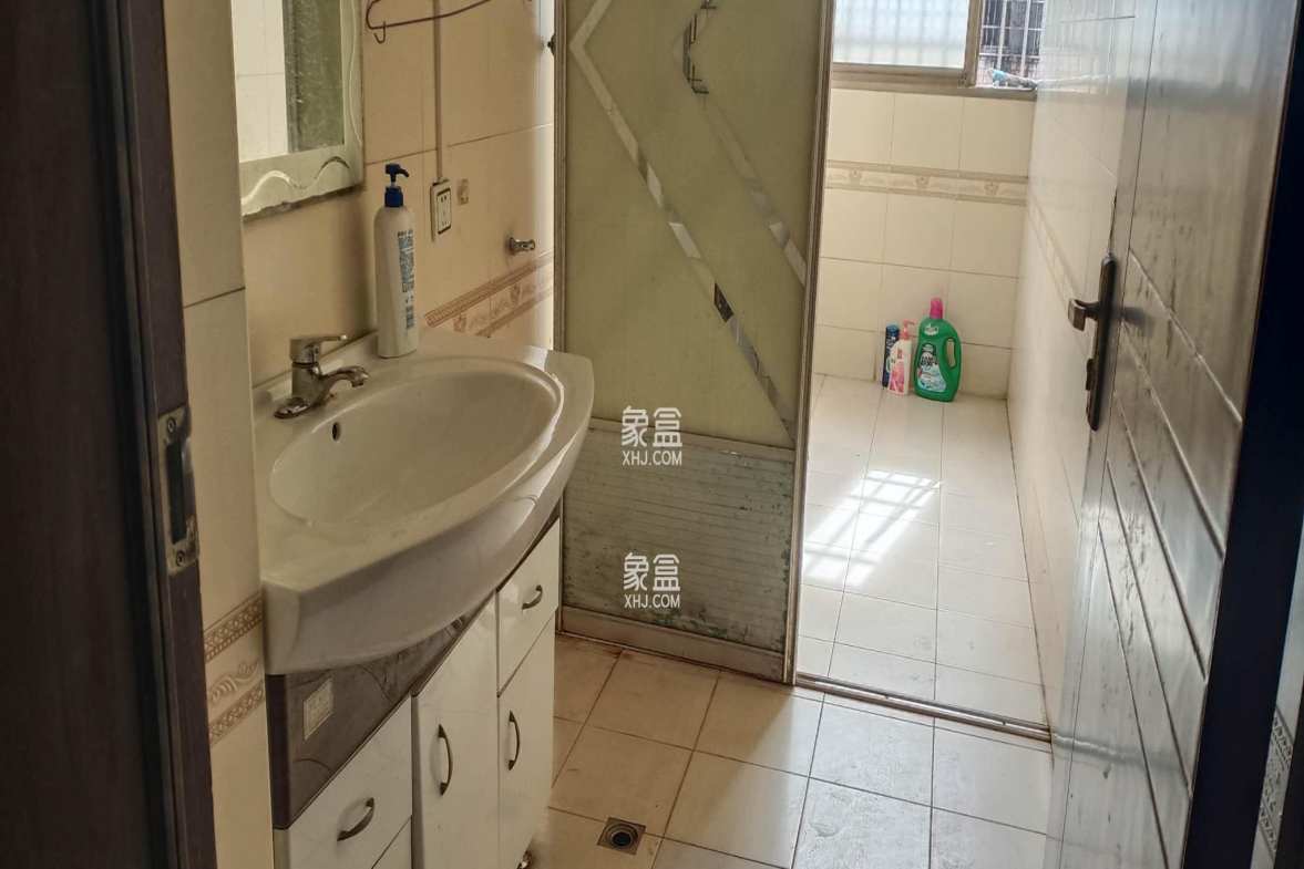 锦绣名门 3室2厅1卫 1200.0元/月 锦绣名门 3室2厅1卫 1200.0元/月室内图