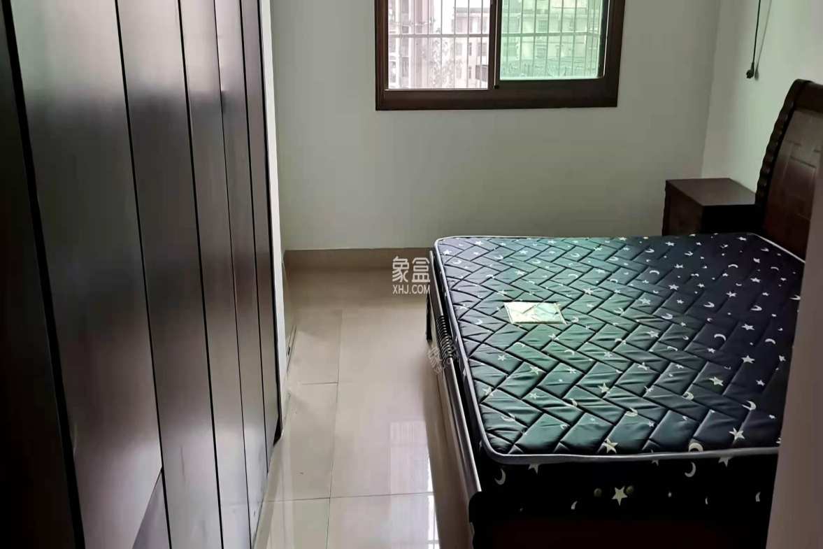 新建小区 4室2厅2卫 52.8万 新建小区 4室2厅2卫 52.8万卧室