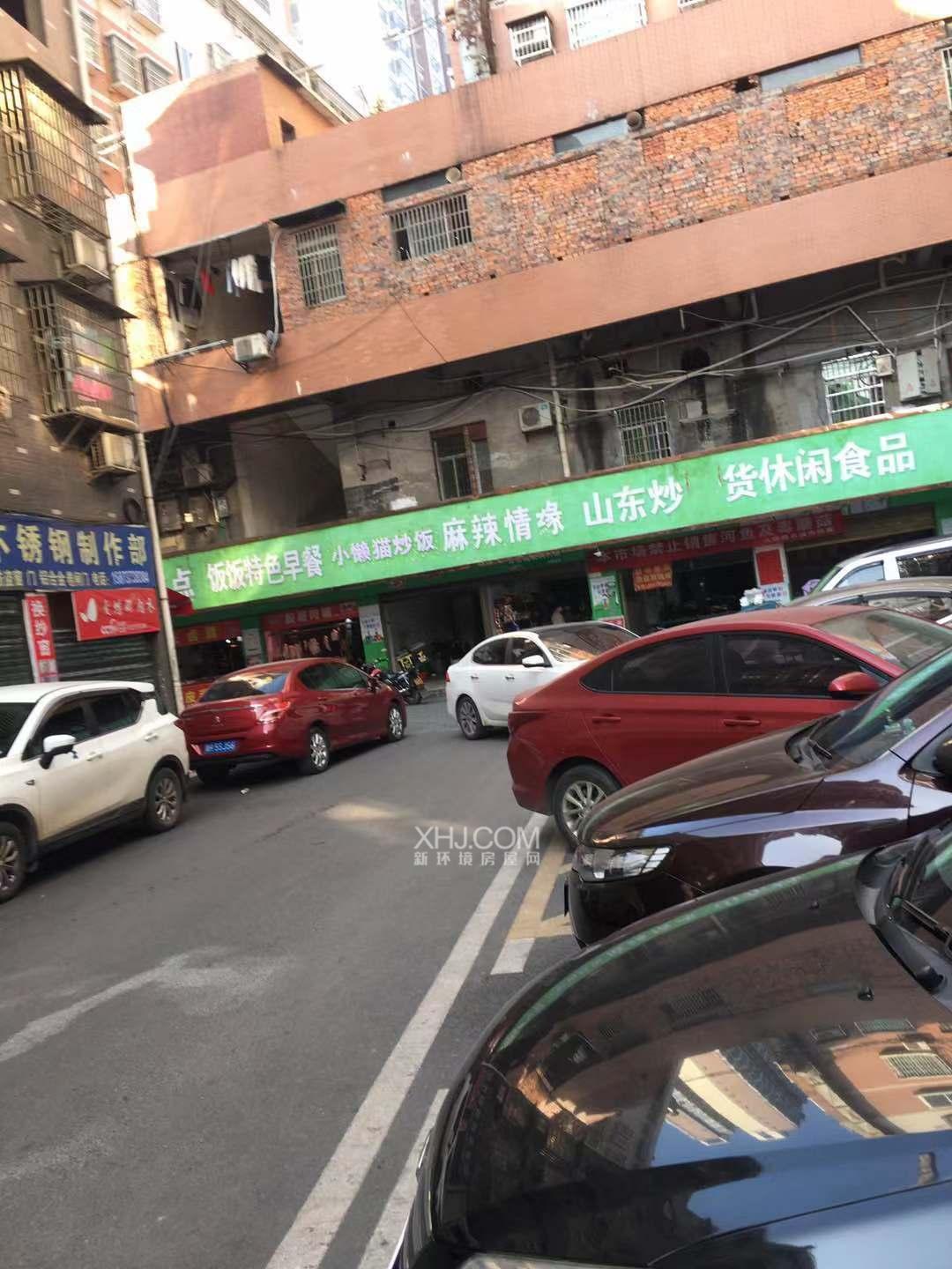 大桃路集贸市场室内图2