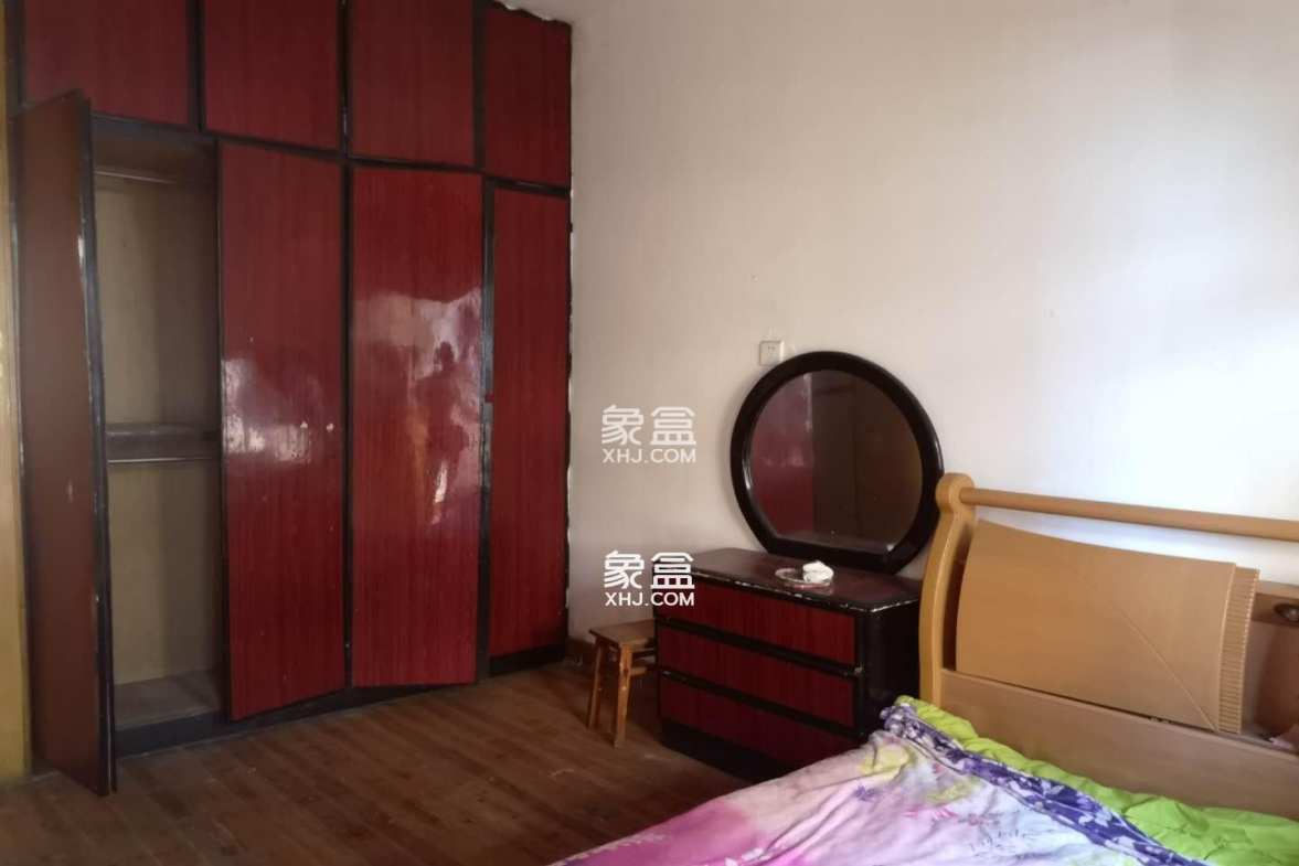 焊花小区 2室1厅1卫 1000.0元/月 焊花小区 2室1厅1卫 1000.0元/月室内图