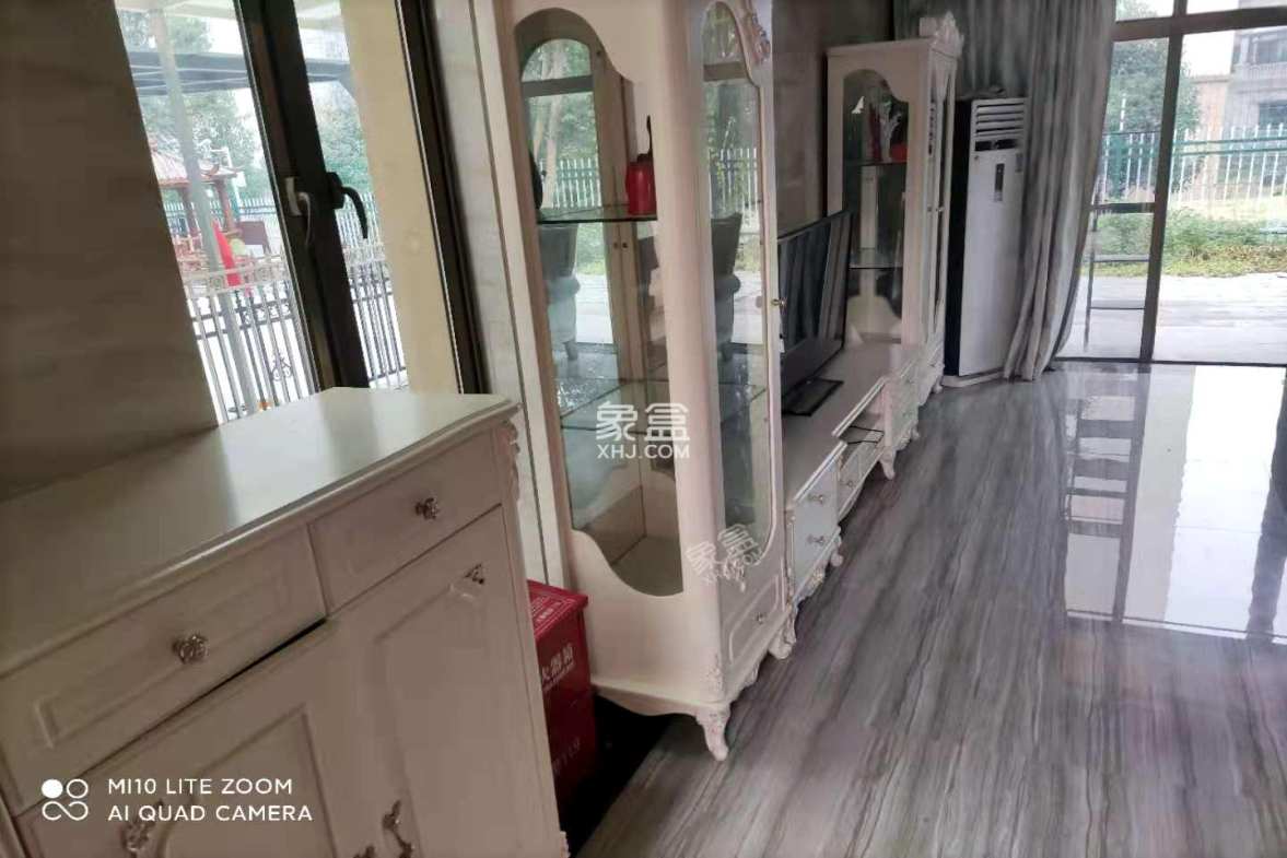 碧桂园 350.0万 碧桂园 350.0万客厅