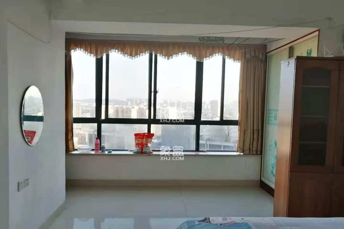 富华商业广场 1室1厅1卫 1300.00元/月 富华商业广场 1室1厅1卫 1300.00元/月室内图