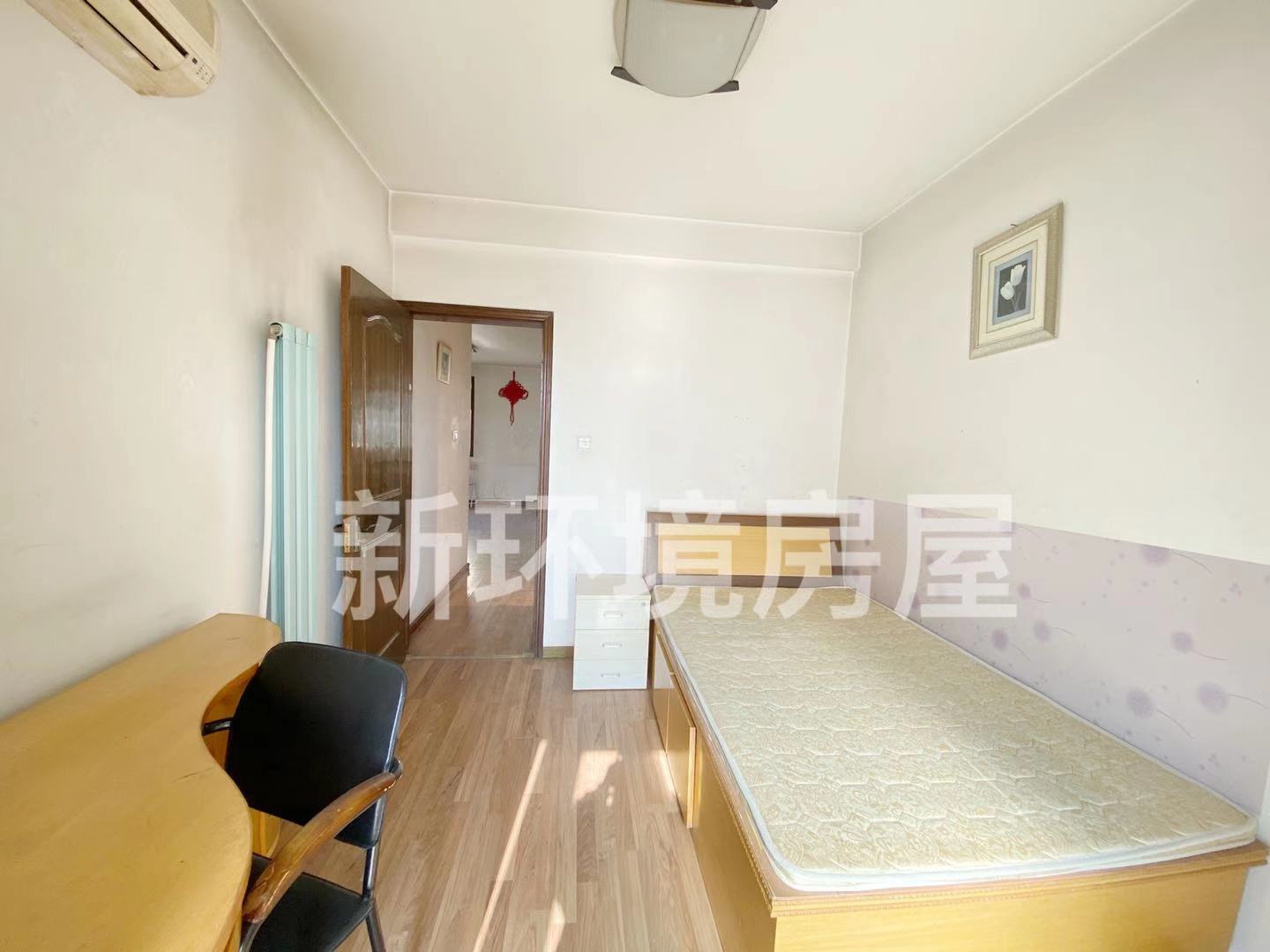 华富园小区  2室1厅1卫   1800.00元/月室内图