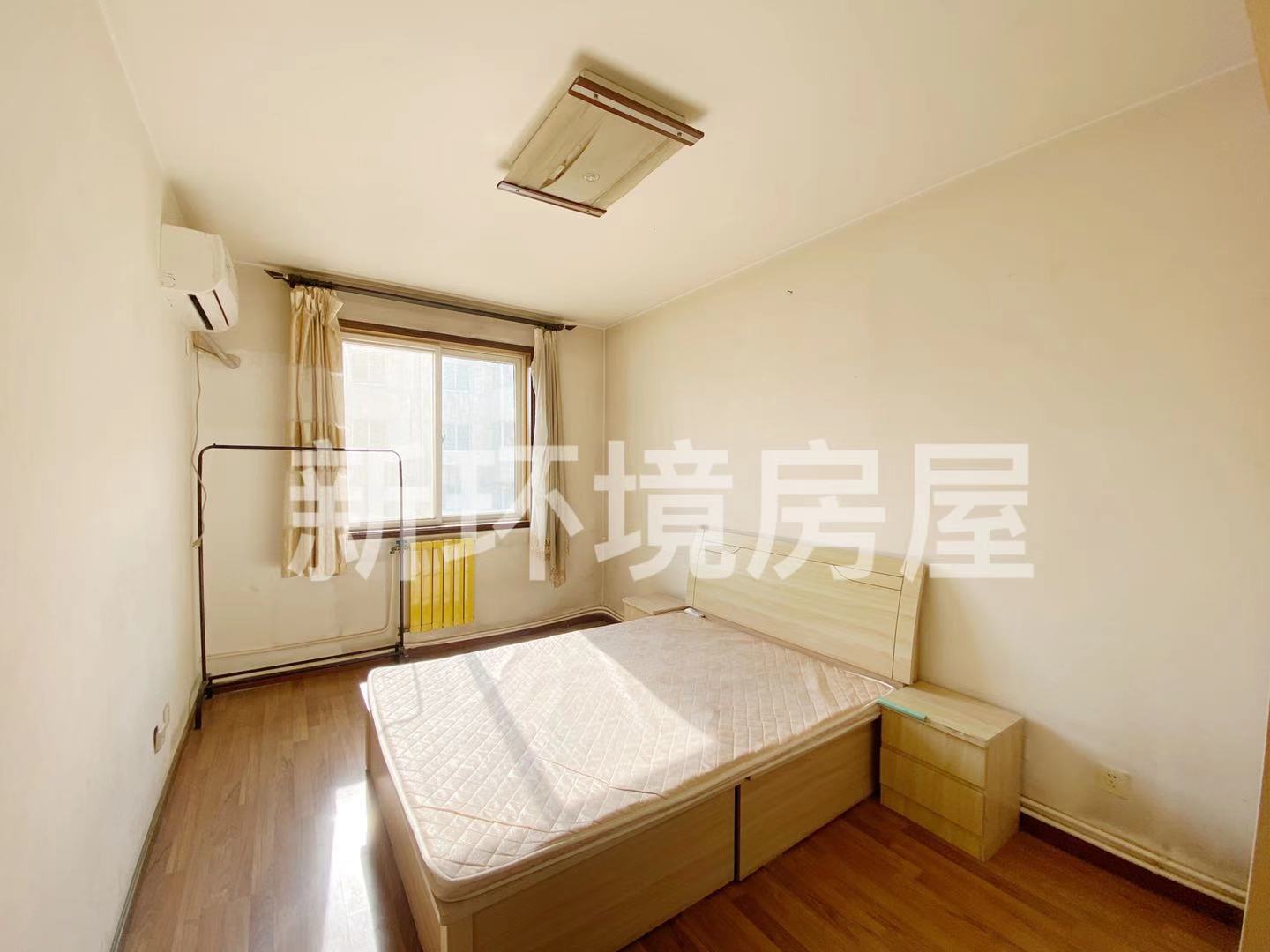 华富园小区  2室1厅1卫   1800.00元/月室内图