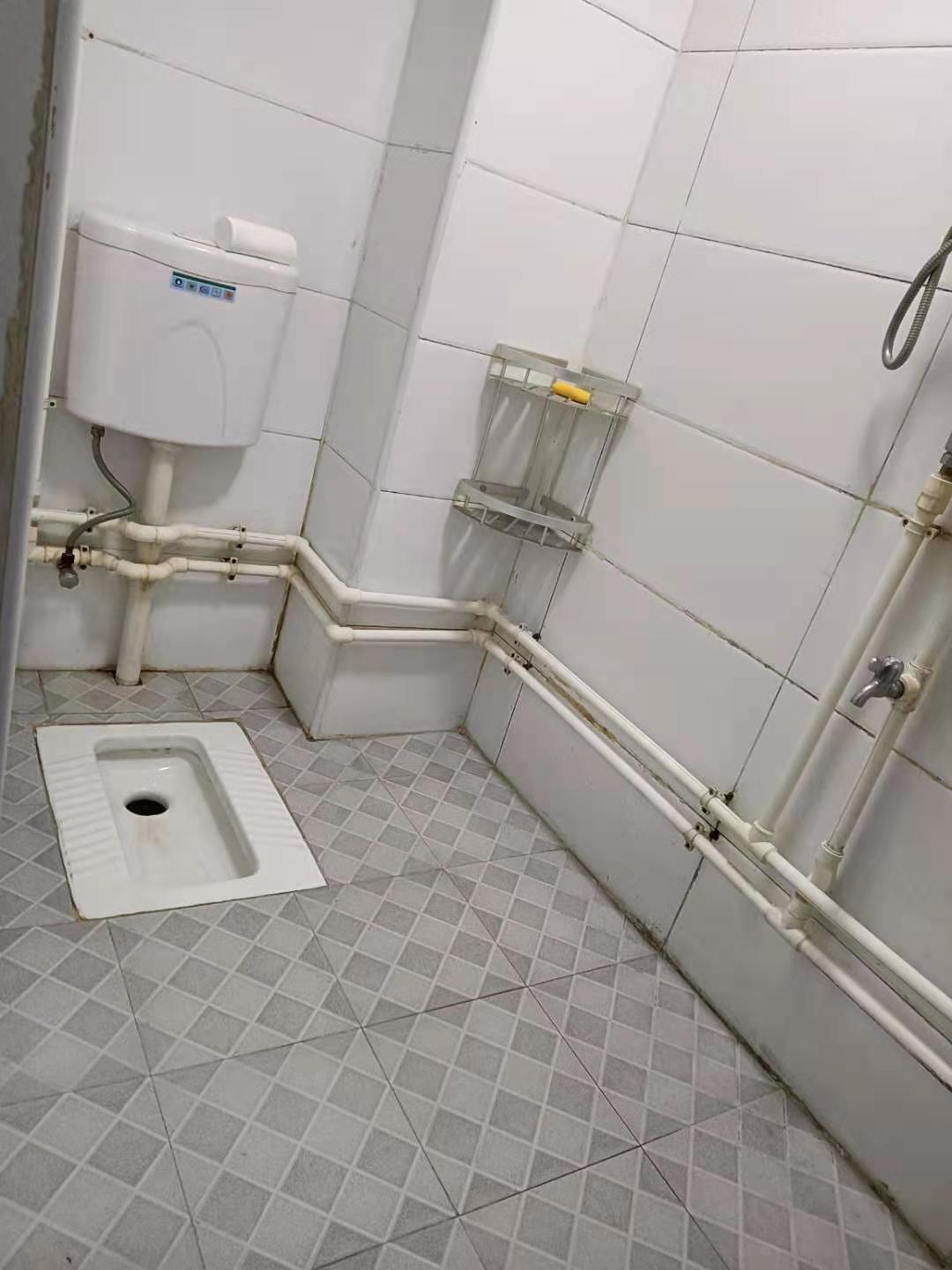 金鹰机电大市场 2室1厅1卫 1100.0元/月 金鹰机电大市场 2室1厅1卫 1100.0元/月室内图