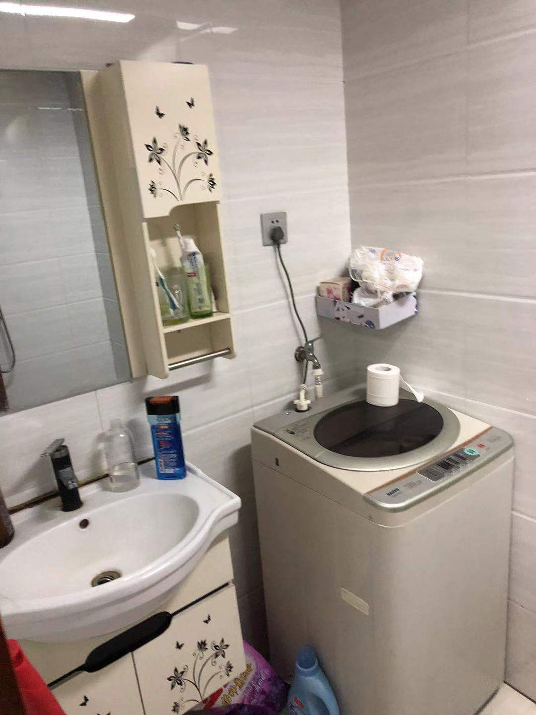 金轮时代广场 2室2厅1卫 2100.0元/月 金轮时代广场 2室2厅1卫 2100.0元/月室内图