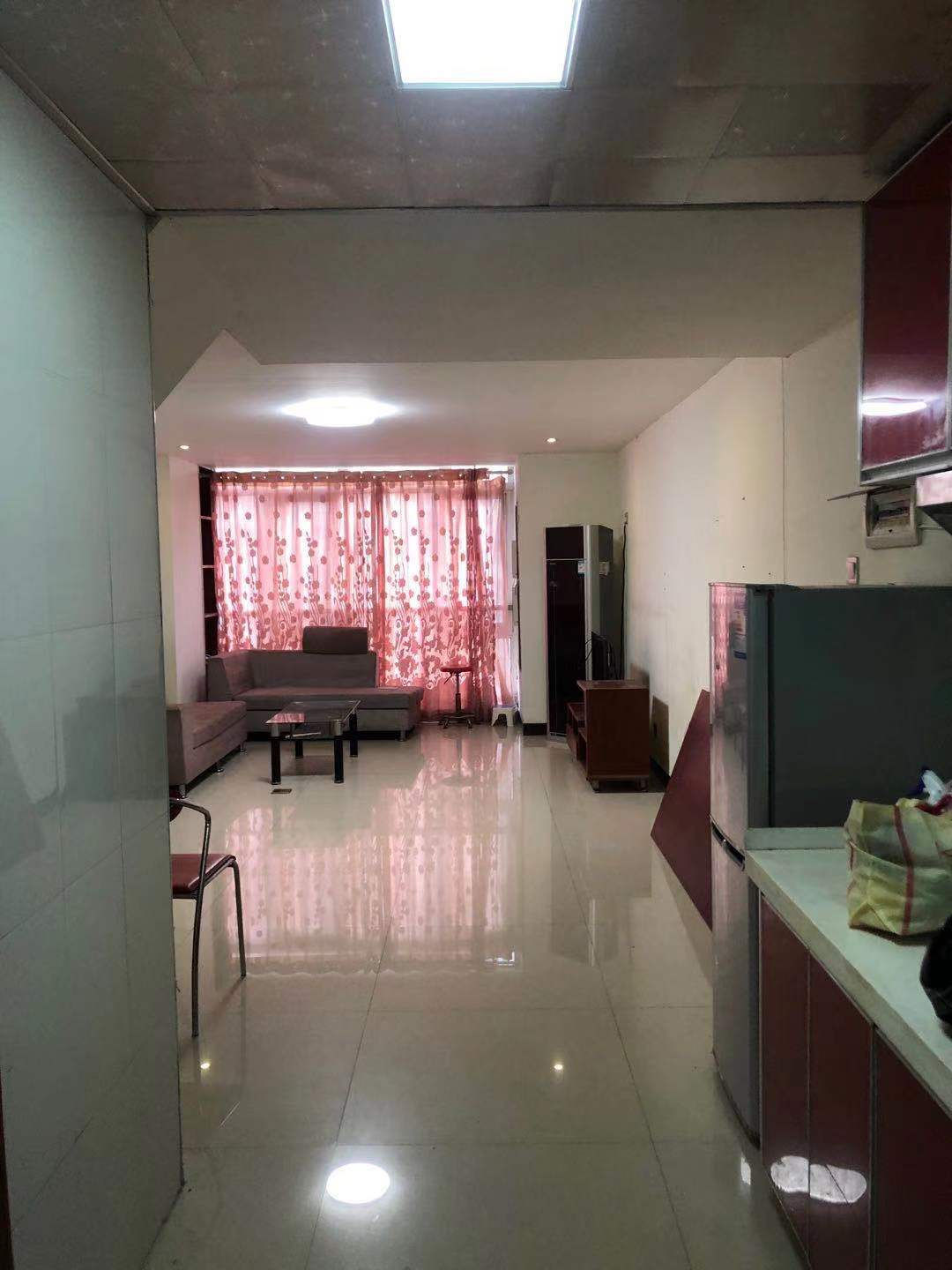 金轮时代广场 2室2厅1卫 2100.0元/月 金轮时代广场 2室2厅1卫 2100.0元/月室内图