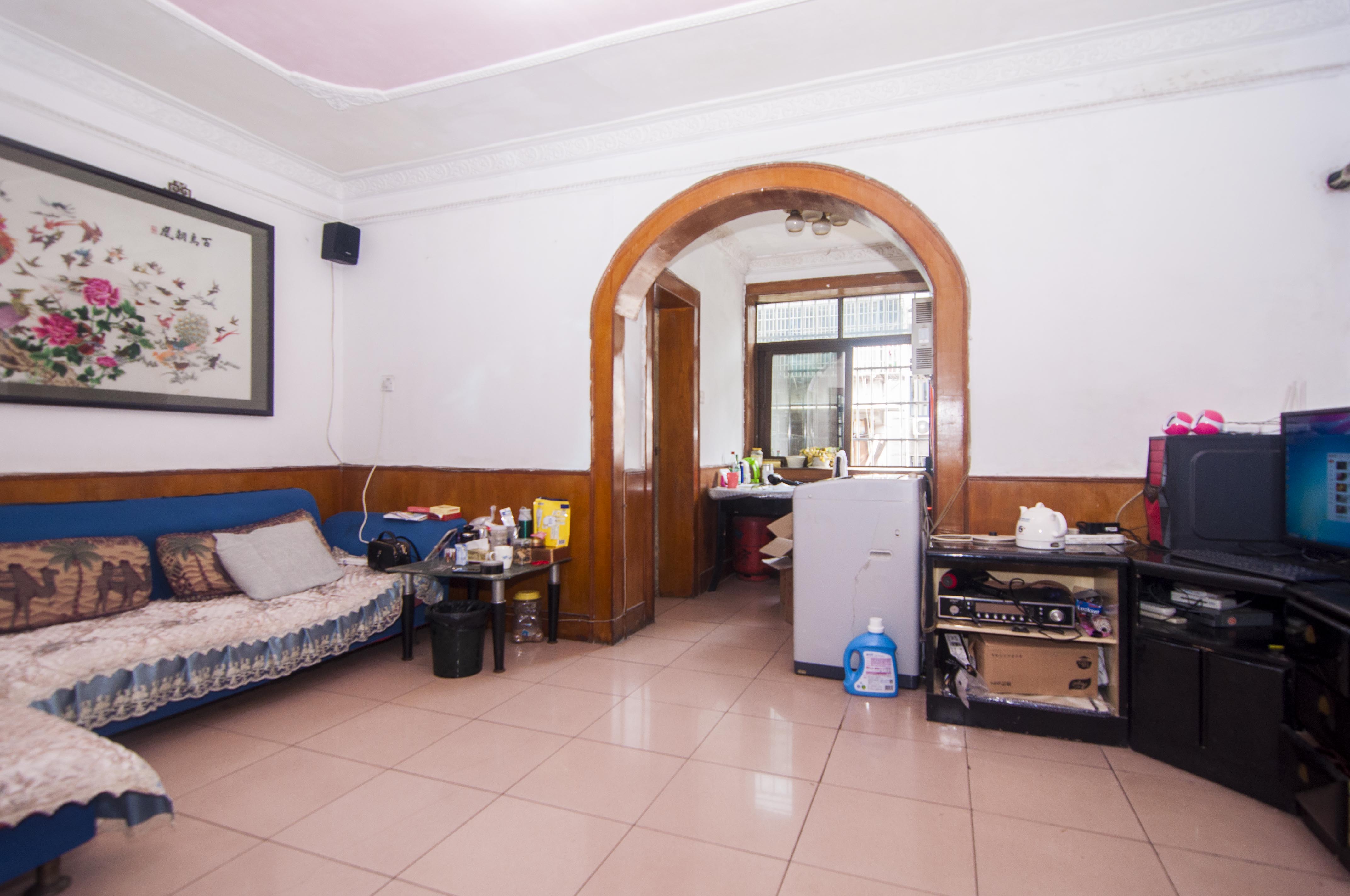 下碧湘街小区宿舍 2室1厅 57.80万室内图1