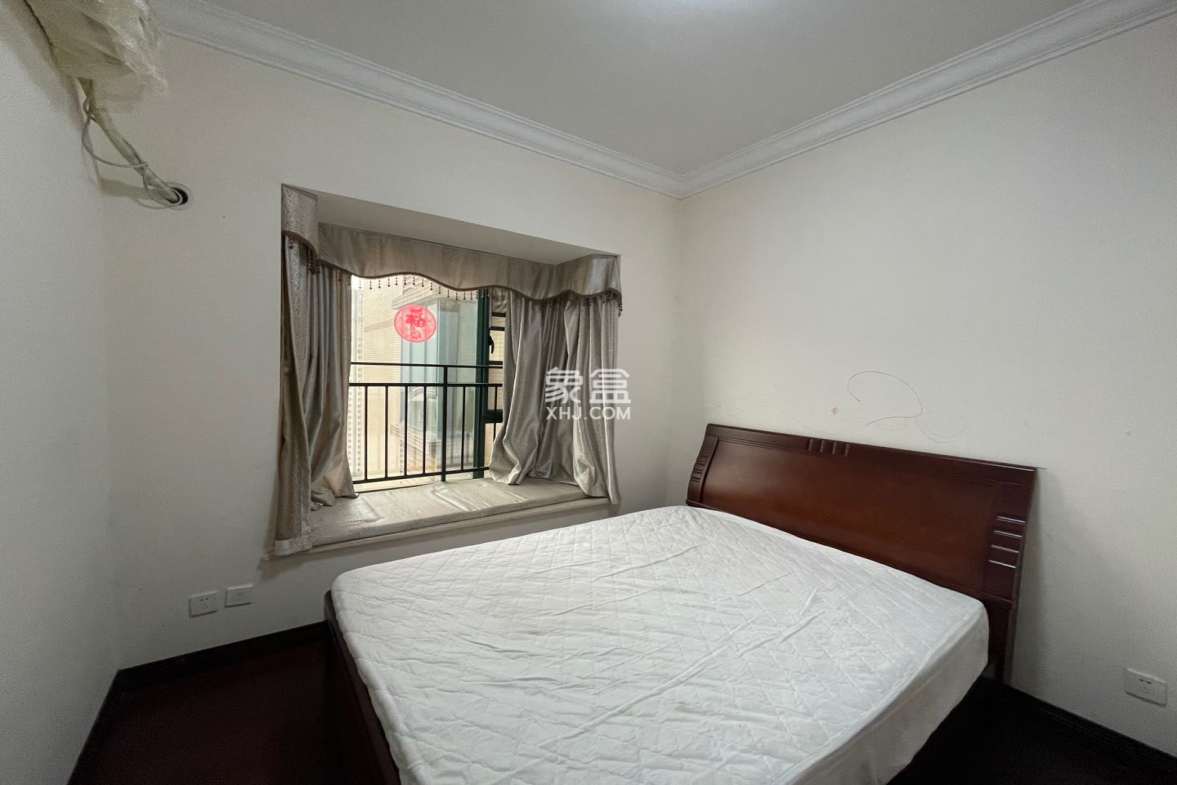 富基世纪公园  3室2厅1卫    1600.0元/月 富基世纪公园  3室2厅1卫    1600.0元/月室内图