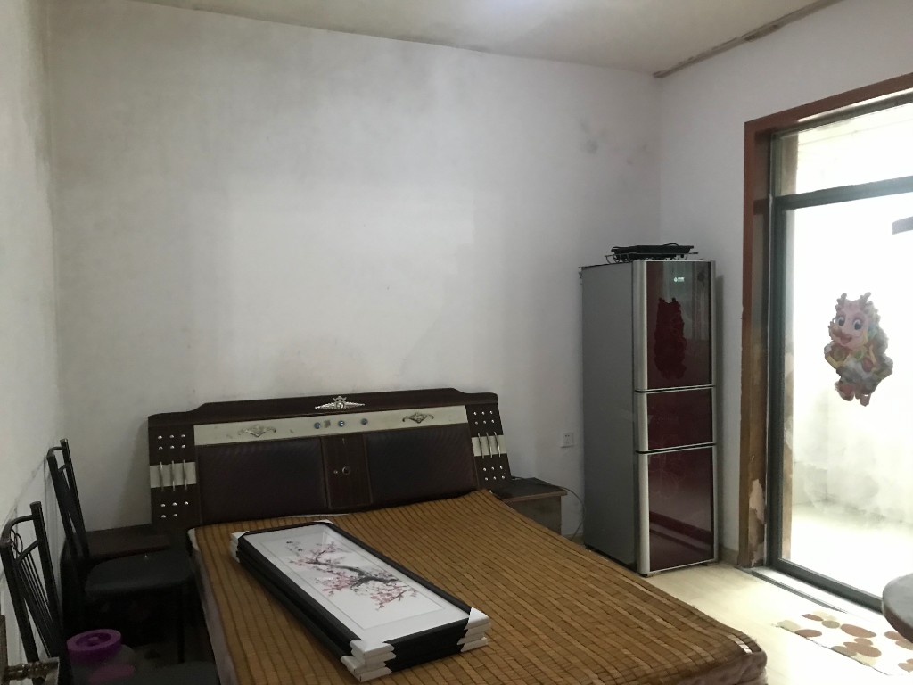 君悦华府 3室2厅2卫 71.8万 君悦华府 3室2厅2卫 71.8万卧室