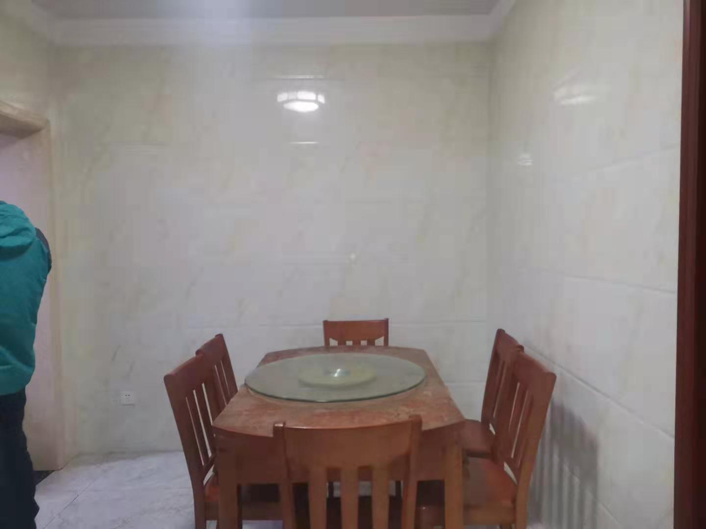 金柘北区 3室2厅2卫 1600.0元/月 金柘北区 3室2厅2卫 1600.0元/月室内图