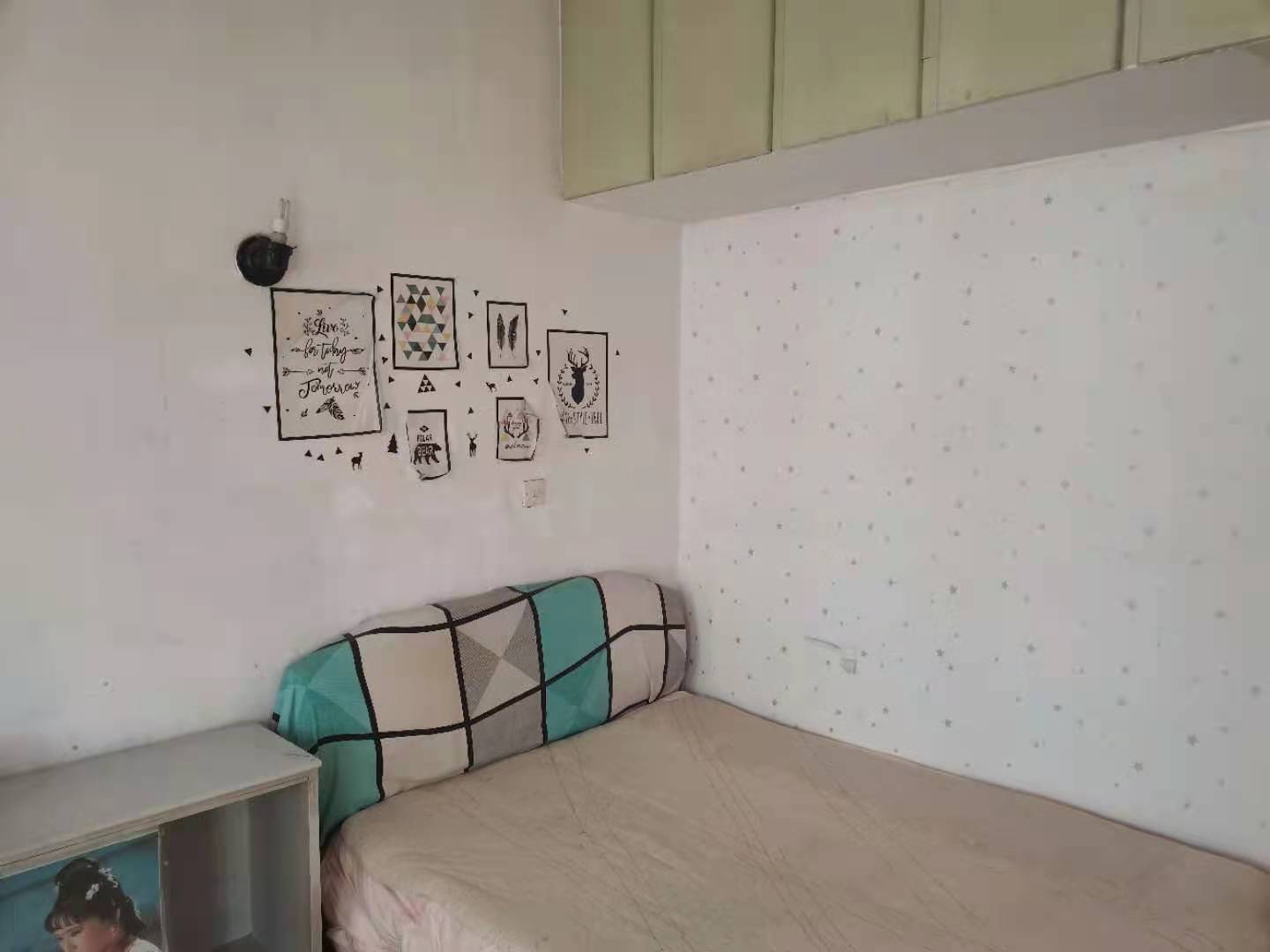 何家坳 2室1厅1卫 1000.0元/月 何家坳 2室1厅1卫 1000.0元/月室内图