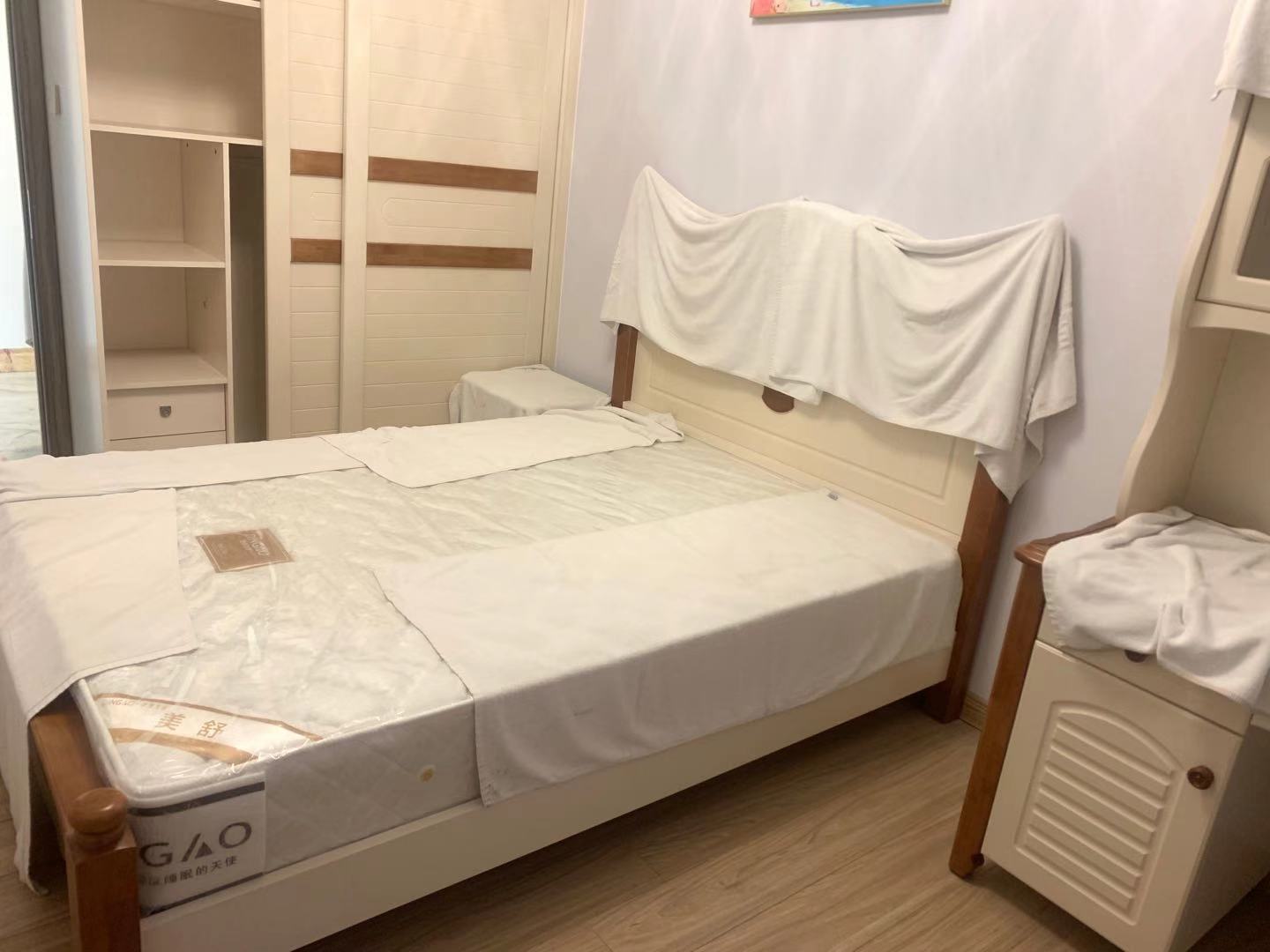 碧桂园 3室1厅2卫 110.0万 碧桂园 3室1厅2卫 110.0万卧室