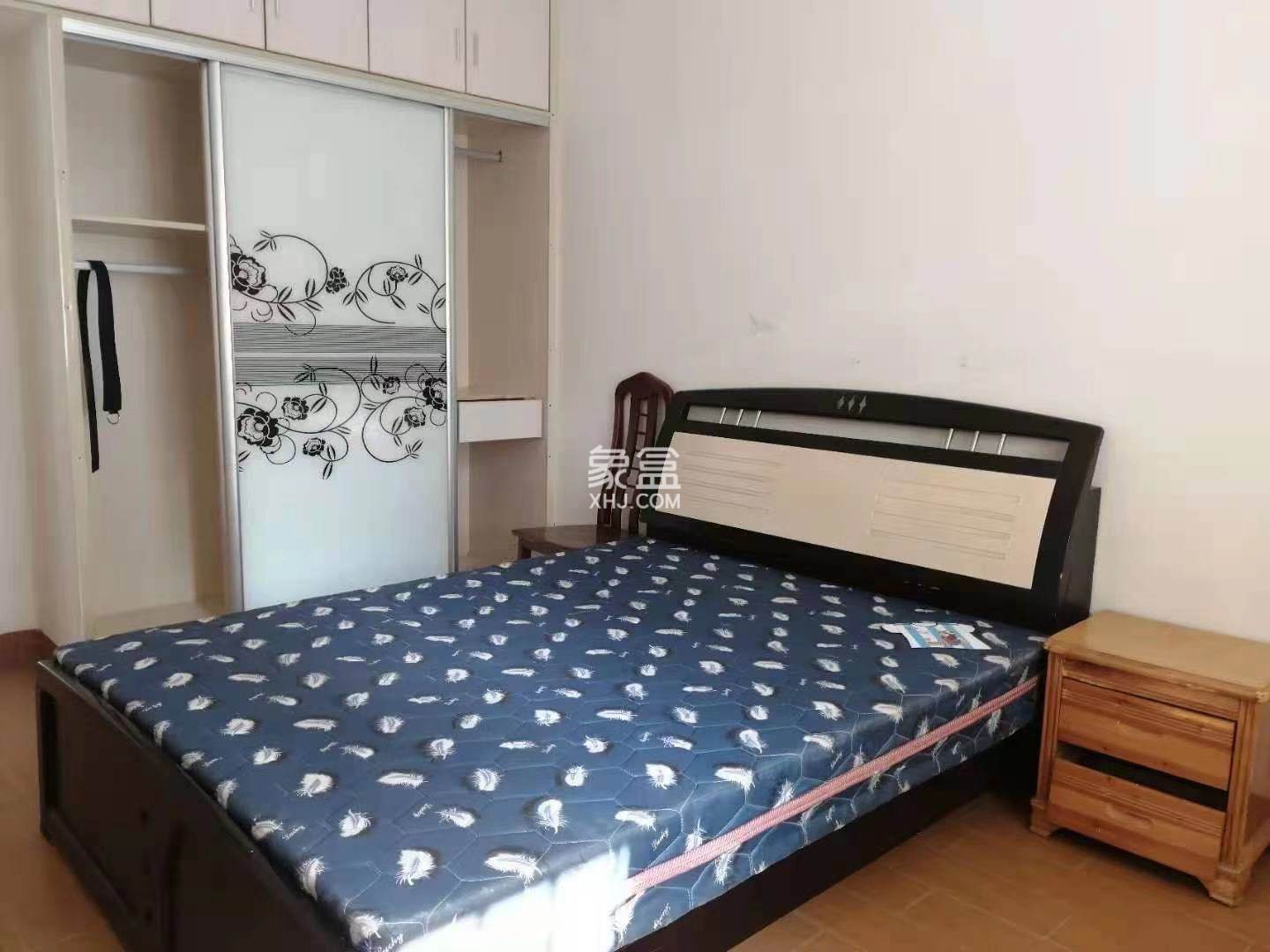 金柘小区  3室2厅1卫   1400.00元/月