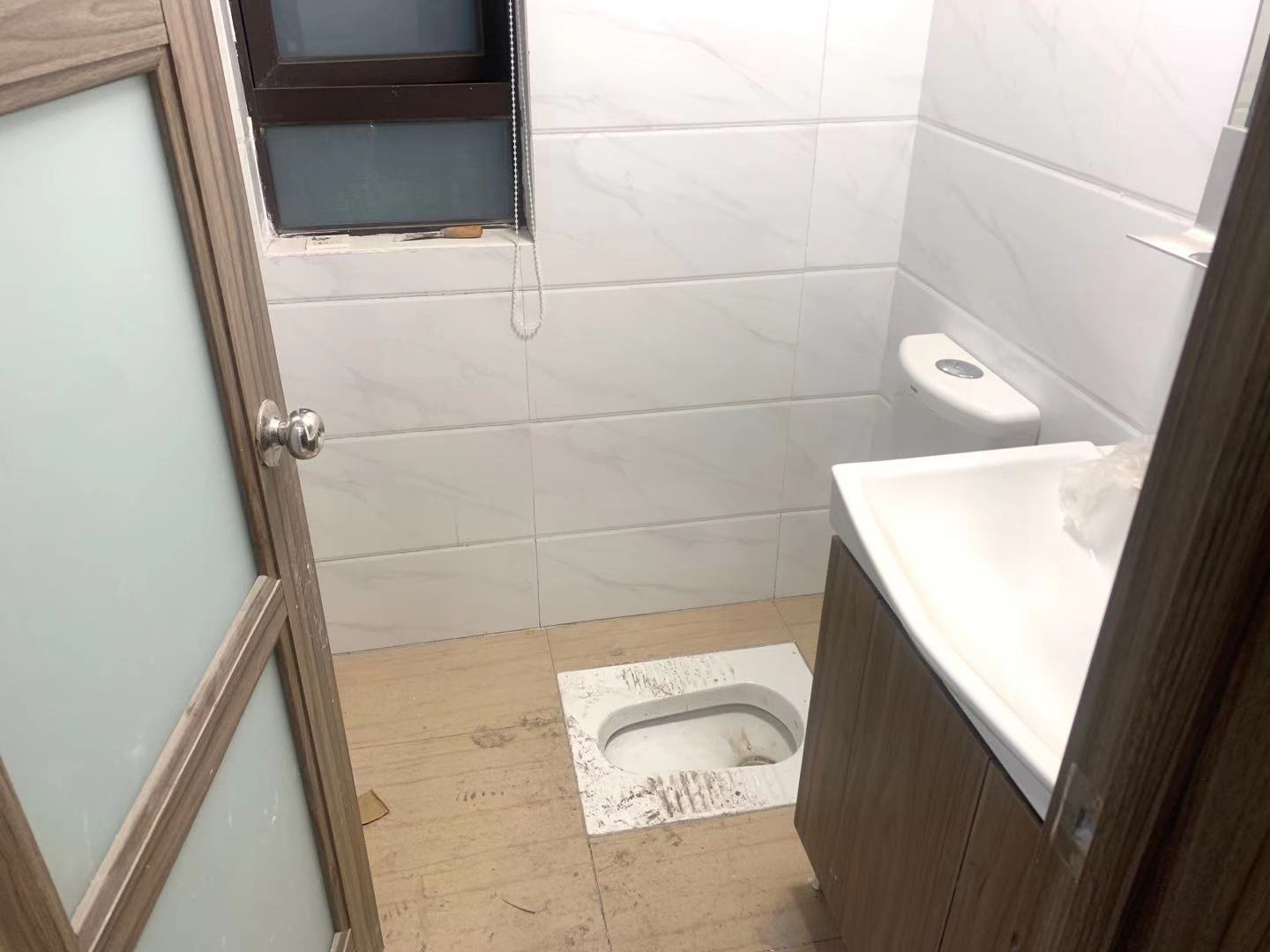 碧桂园 3室1厅2卫 110.0万 碧桂园 3室1厅2卫 110.0万卫生间