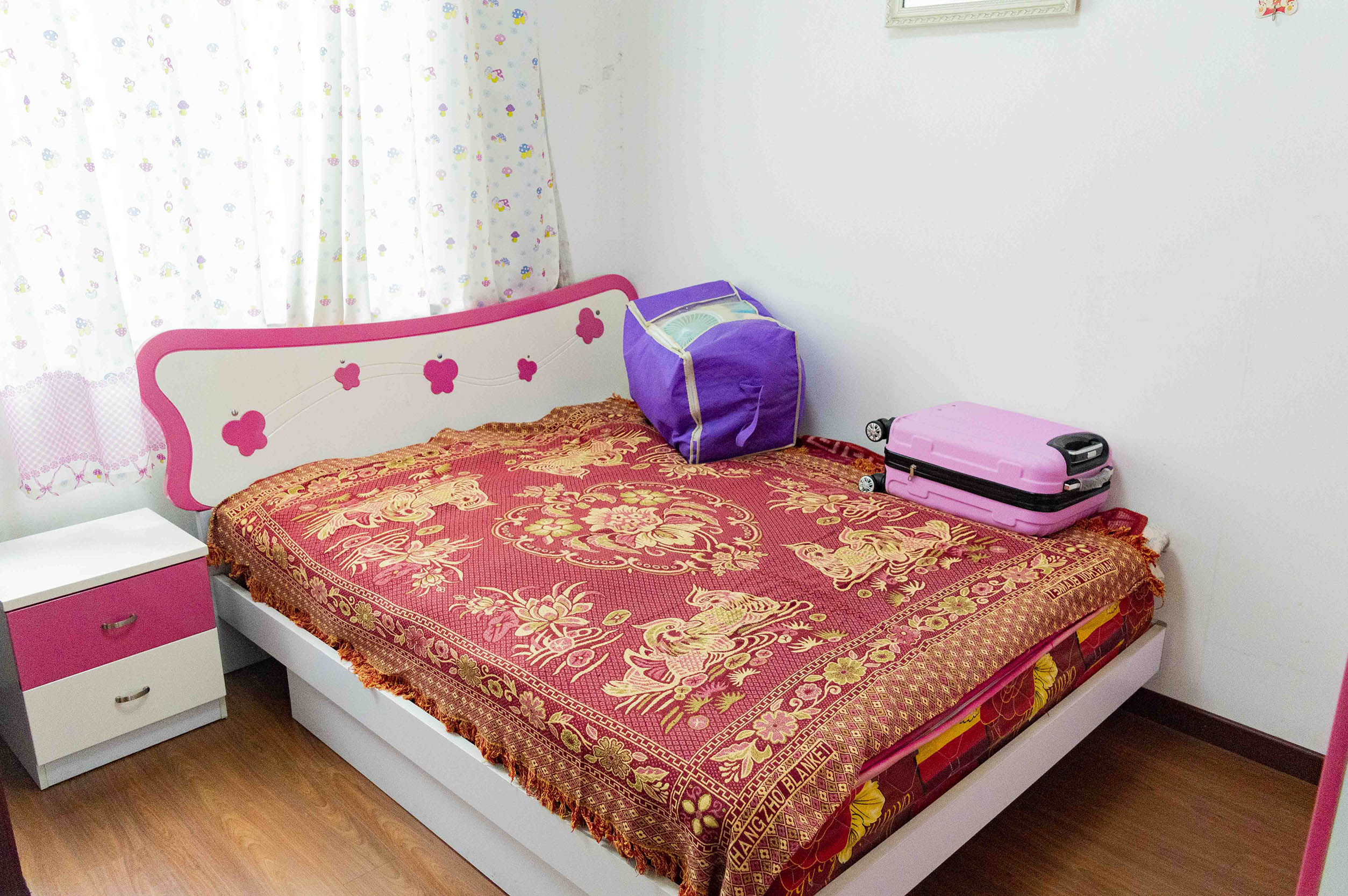 高尔夫紫龙郡 3室2厅2卫 55.0万 高尔夫紫龙郡 3室2厅2卫 55.0万客厅