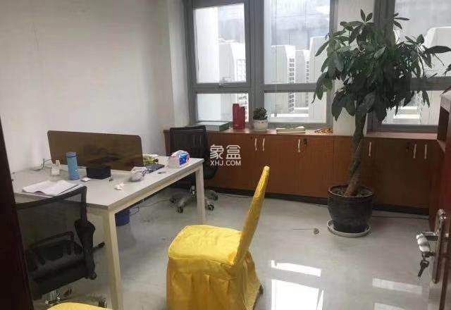 金融城一期   400.0㎡     10000.00元/月室内图
