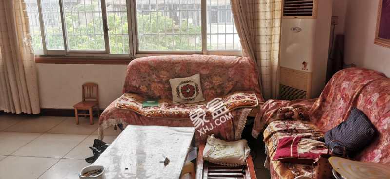 邮电新村 3室2厅1卫 1200.0元/月 邮电新村 3室2厅1卫 1200.0元/月室内图