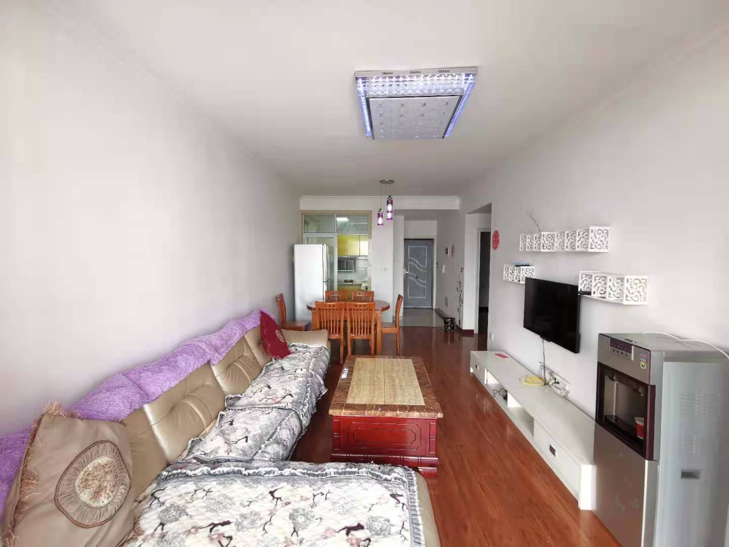 拓兴阳光新城 2室2厅1卫 1800.0元/月 拓兴阳光新城 2室2厅1卫 1800.0元/月室内图