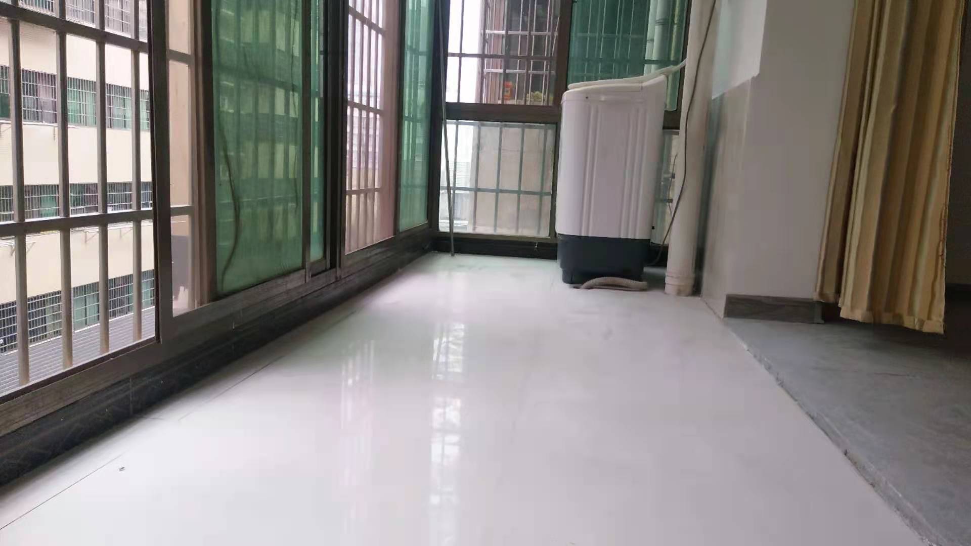 立新长湖安置区(水映豪廷安置房) 2室2厅1卫 1200.0元/月 立新长湖安置区(水映豪廷安置房) 2室2厅1卫 1200.0元/月室内图