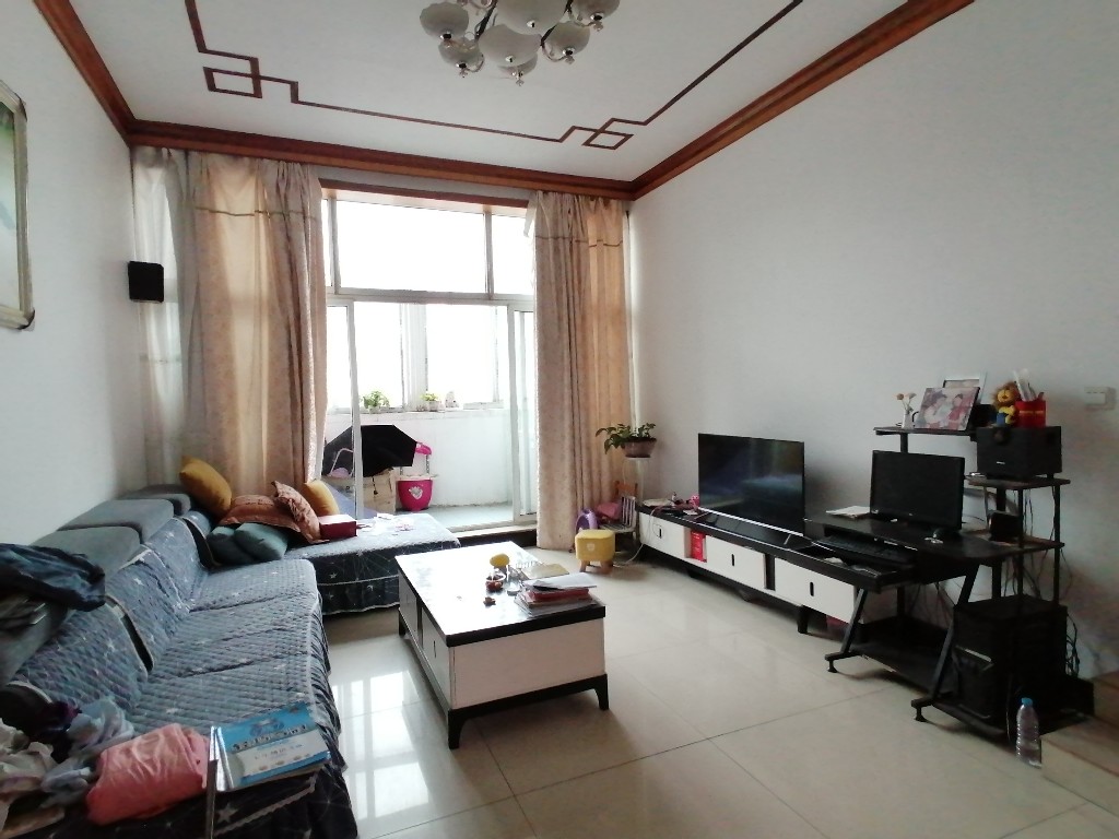 石峰山庄 2室2厅2卫 1500.0元/月 石峰山庄 2室2厅2卫 1500.0元/月室内图