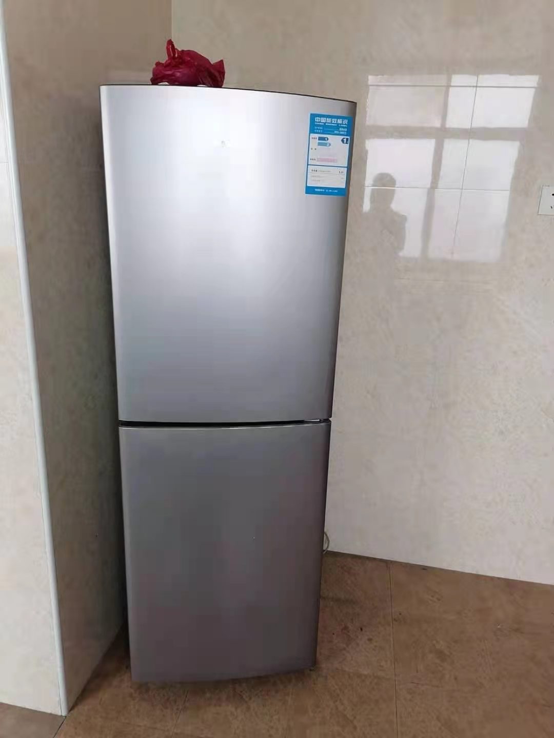 教育小区  3室2厅1卫   2500.00元/月室内图