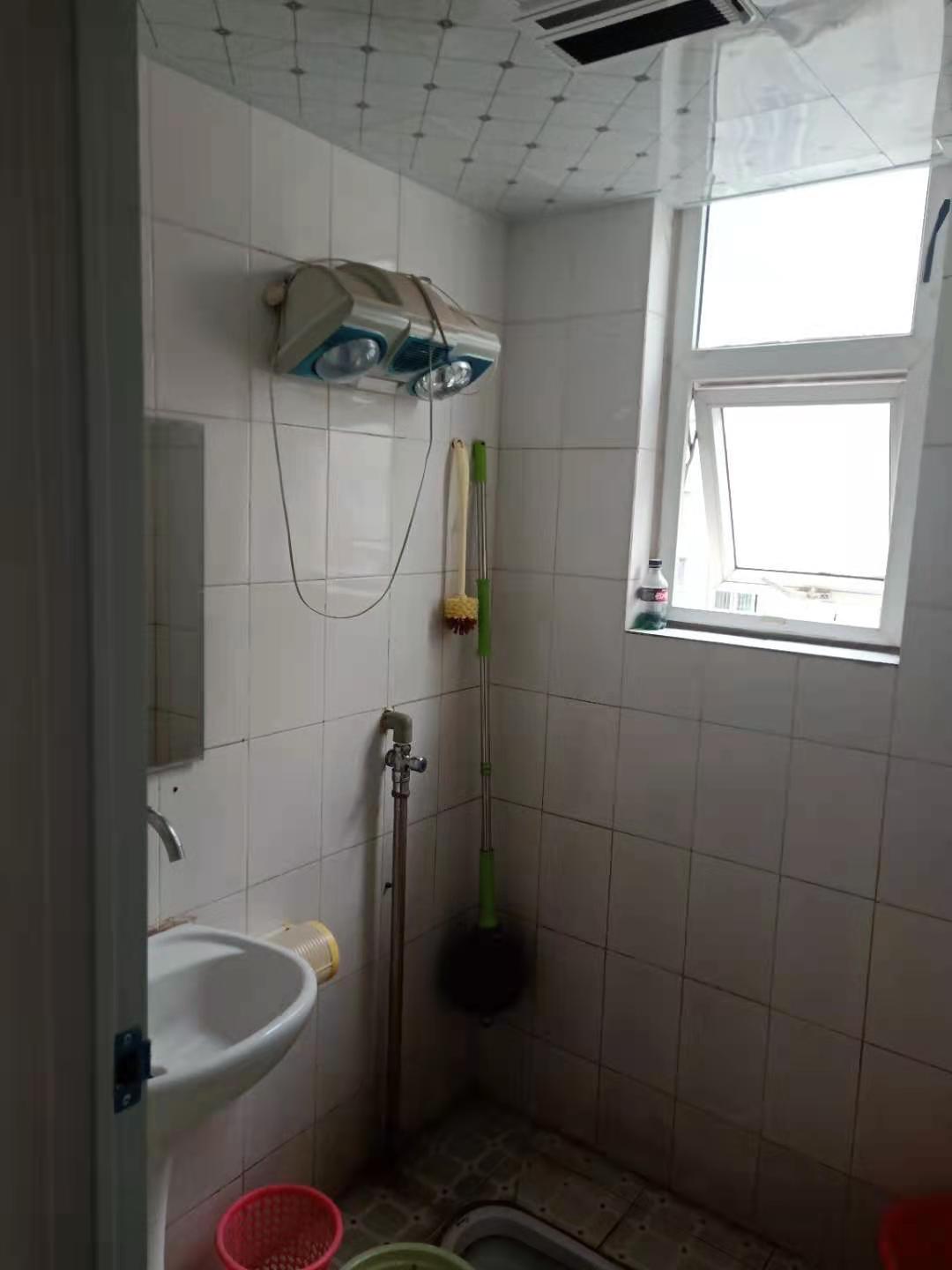 南湖锦苑 2室1厅1卫 1700.0元/月 南湖锦苑 2室1厅1卫 1700.0元/月室内图