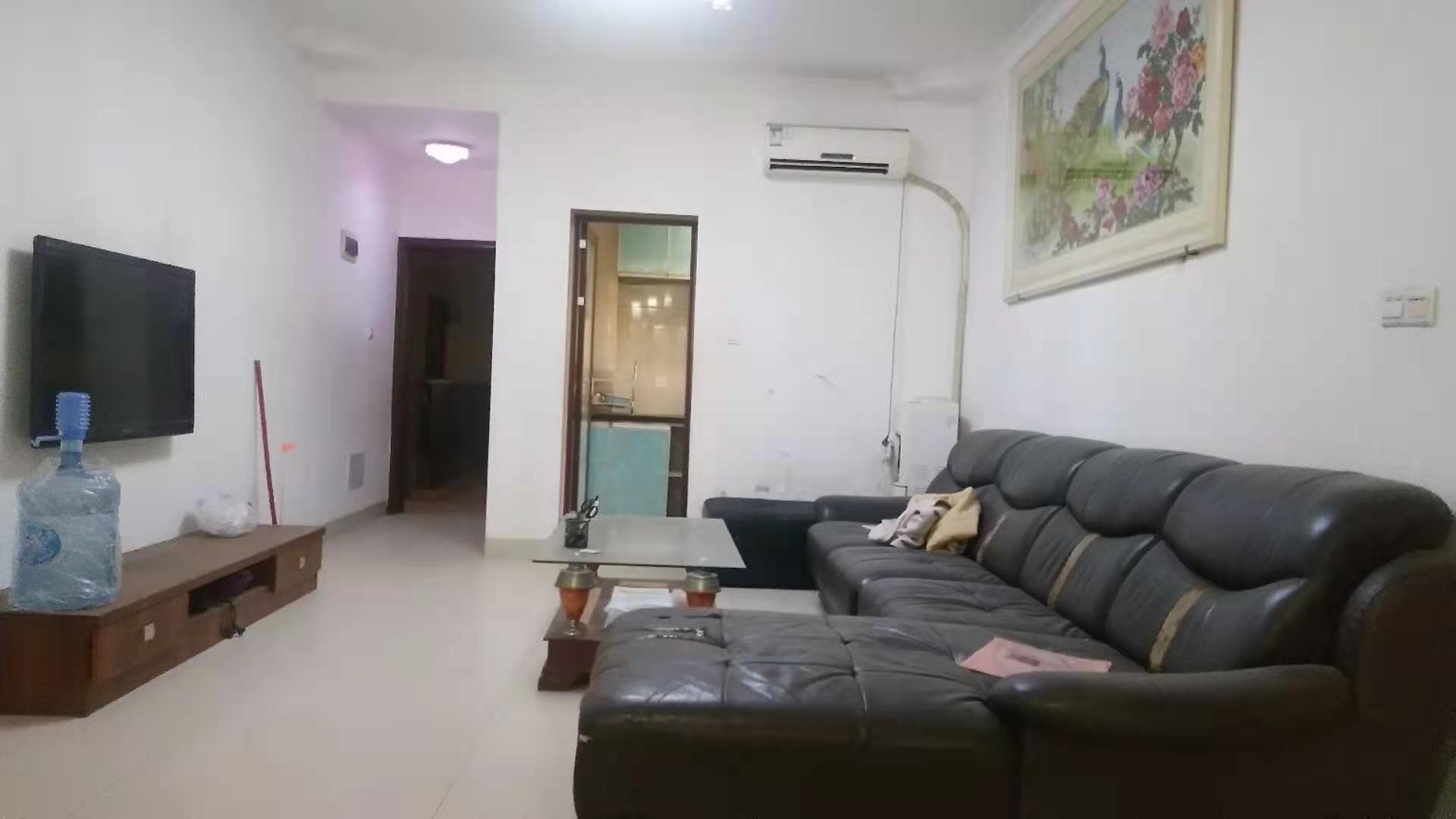 立新长湖安置区(水映豪廷安置房)  3室2厅1卫    1000.0元/月 立新长湖安置区(水映豪廷安置房)  3室2厅1卫    1000.0元/月室内图