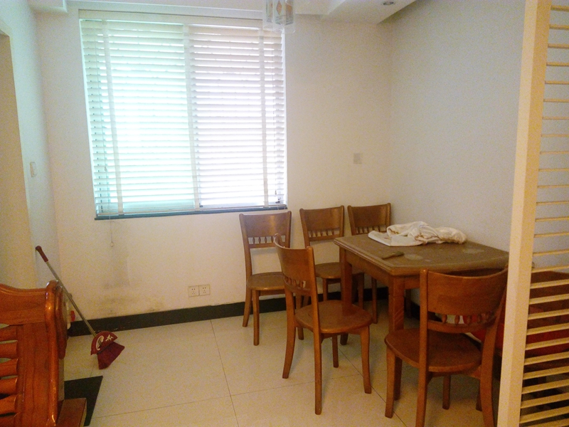 马王堆陶瓷建材新城 3室2厅1卫 2000.0元/月 马王堆陶瓷建材新城 3室2厅1卫 2000.0元/月室内图