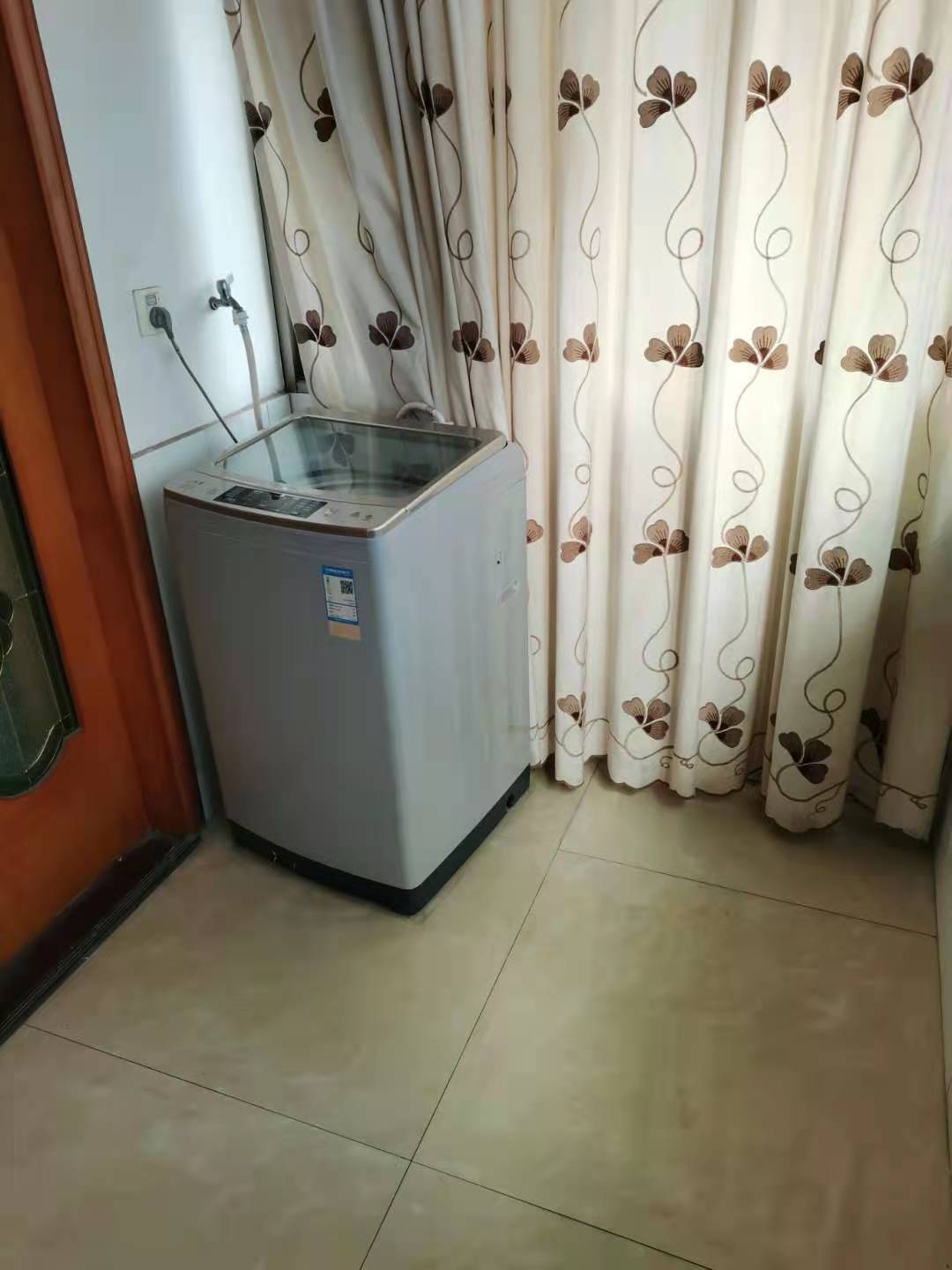 金星小区 2室2厅1卫 1500.0元/月 金星小区 2室2厅1卫 1500.0元/月室内图