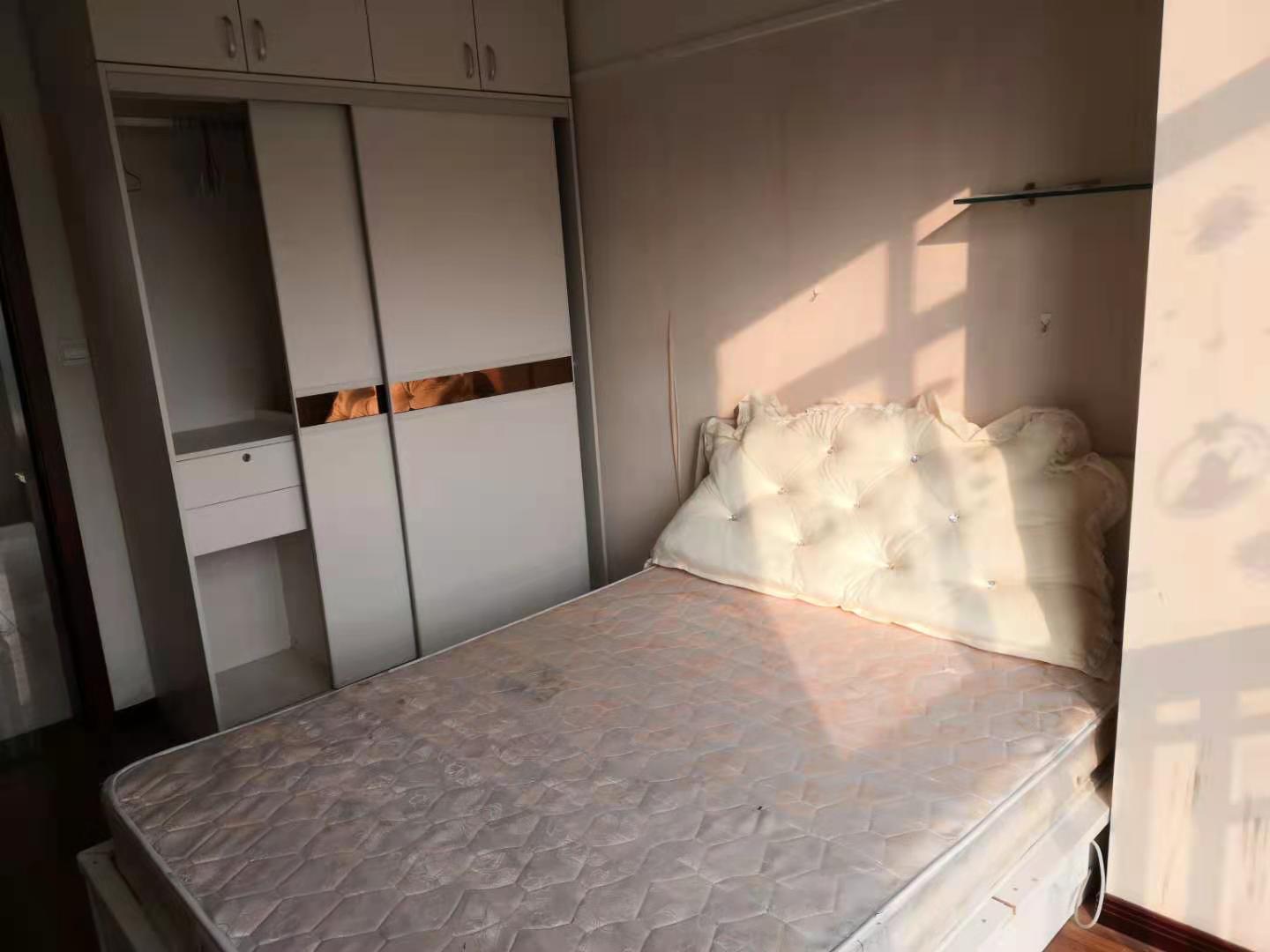 光华揽胜  2室2厅1卫   2200.00元/月室内图
